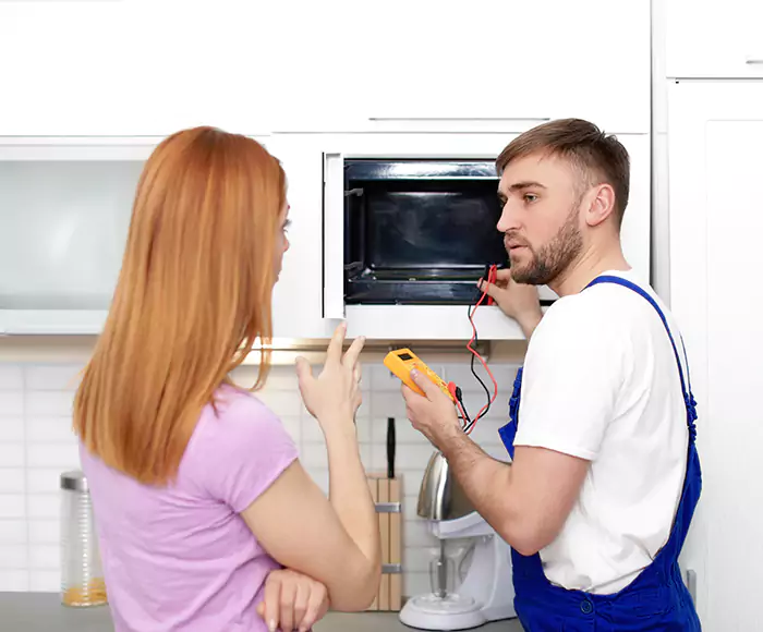 Skilled Microwave Service: Your Certified Microwave Purchase and Installation in Cranston, RI
