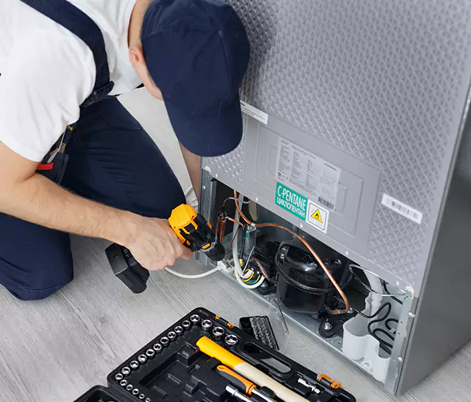 Why Cranston Facility Managers Trust Cranston Appliance Pro for Every Commercial Chiller Repair?
