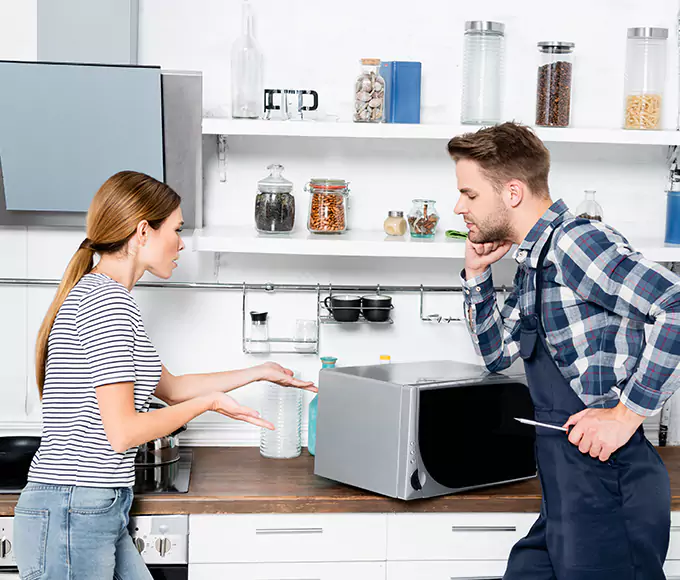 Why Cranston Homeowners Trust Cranston Appliance Pro for Every Microwave Fix?